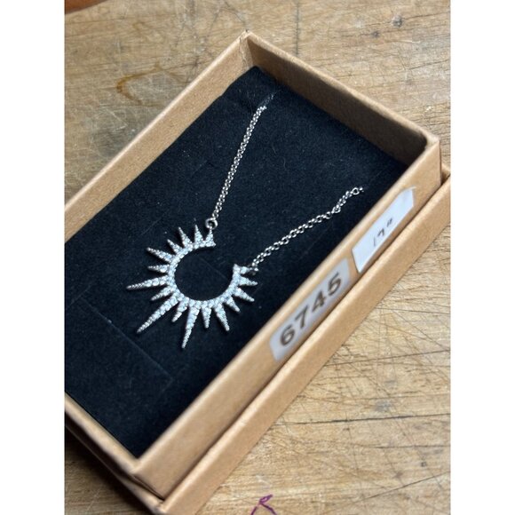 Sunburst Crystal Pendant Necklace With 17" Chain - Picture 3 of 9